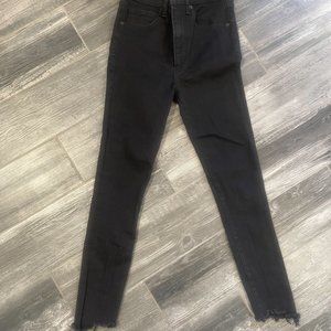 A&F Signature High Rise Super Skinny Ankle Jean-Black With Ripped Hem SZ 26/2
